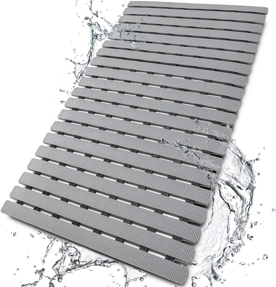Eyrmat Non-Slip Bathtub Mat, with Suction Cups and Drain Holes, Trimmable Design, 27.5 x 15.7 Inches